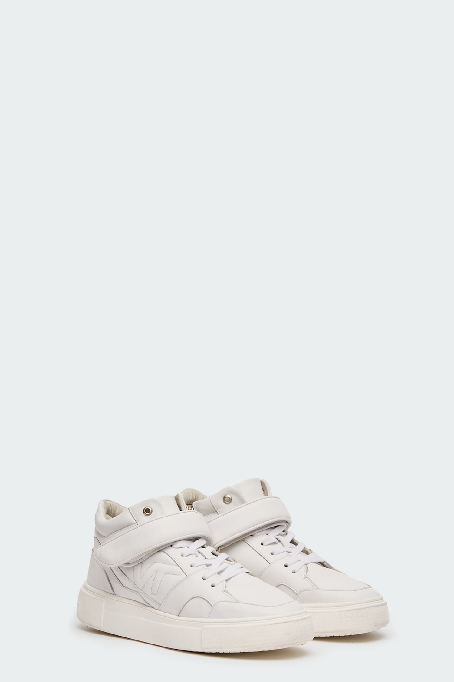 ZAPATO BOLT