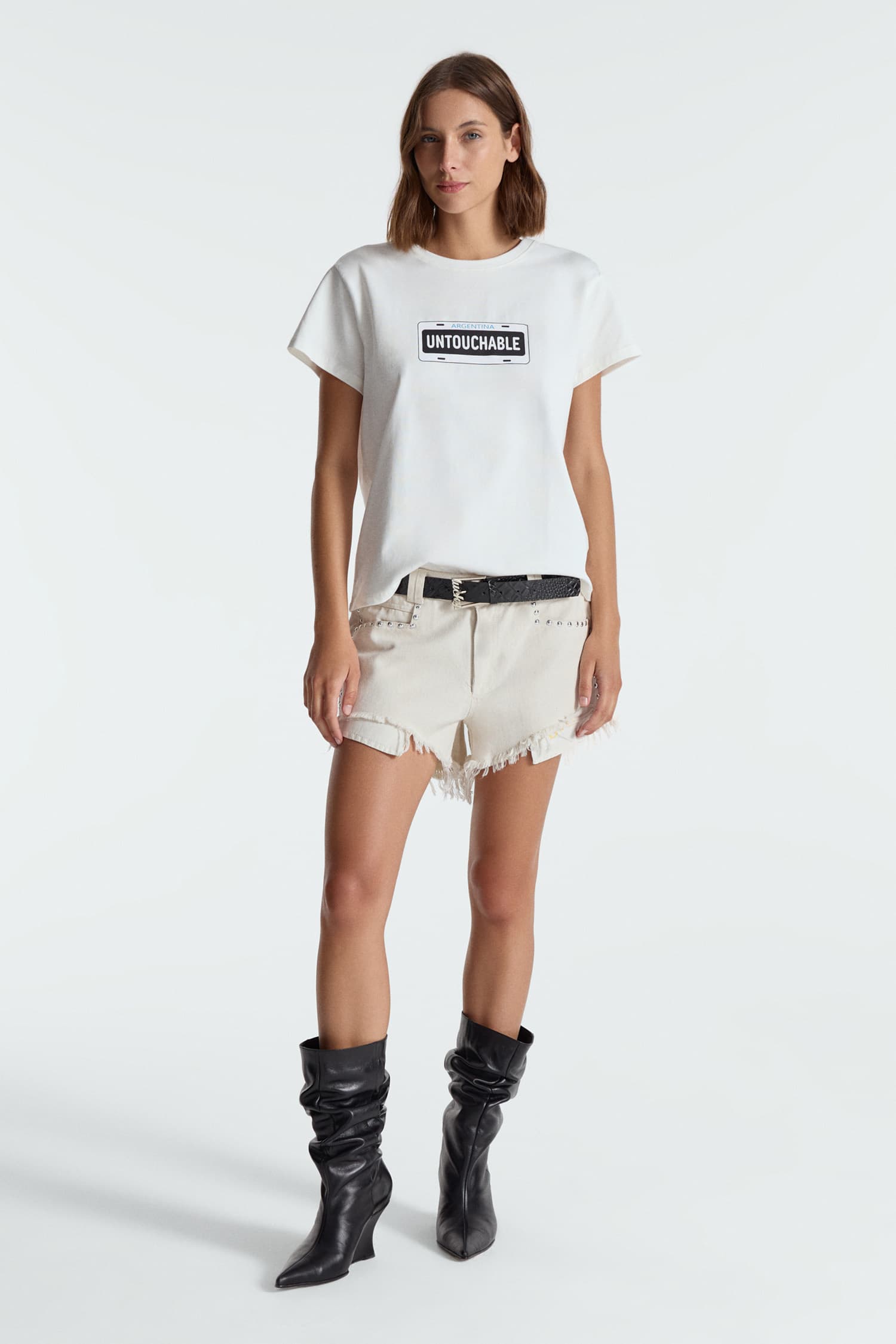 REMERA UNTOUCHABLE