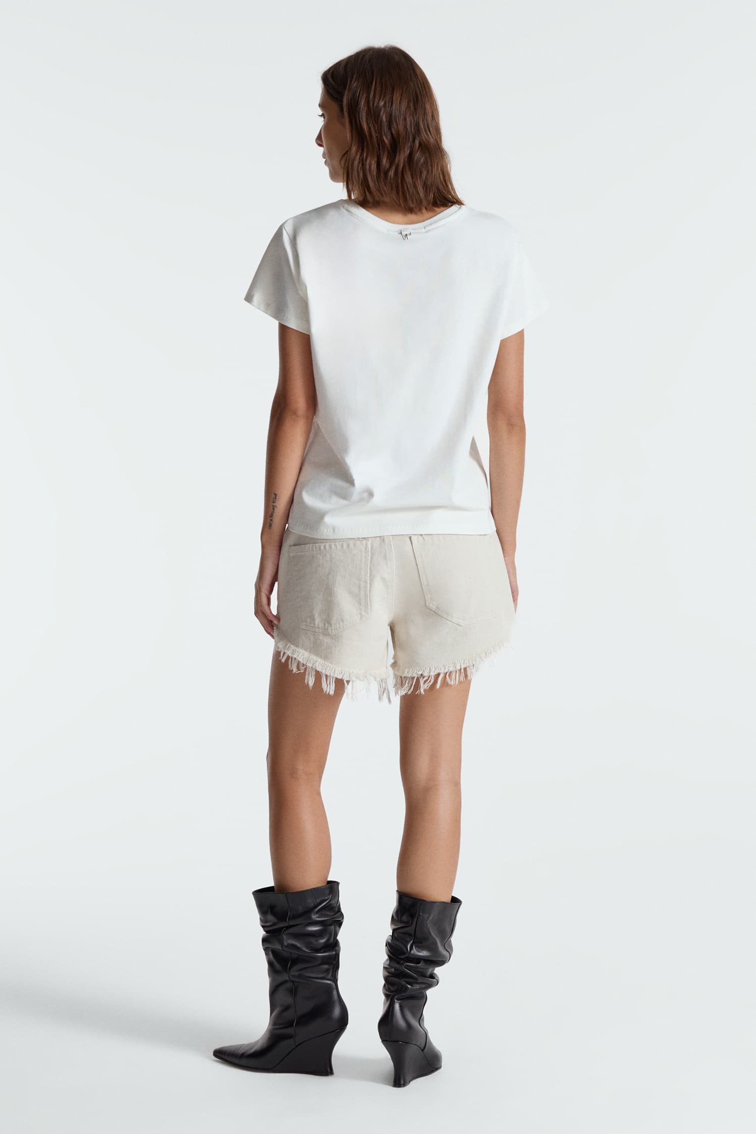 REMERA UNTOUCHABLE
